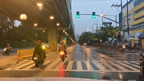 Pilipinas / Oras ng Maynila .